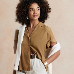 NWT Banana Republic Resort Shirt, Size XS
